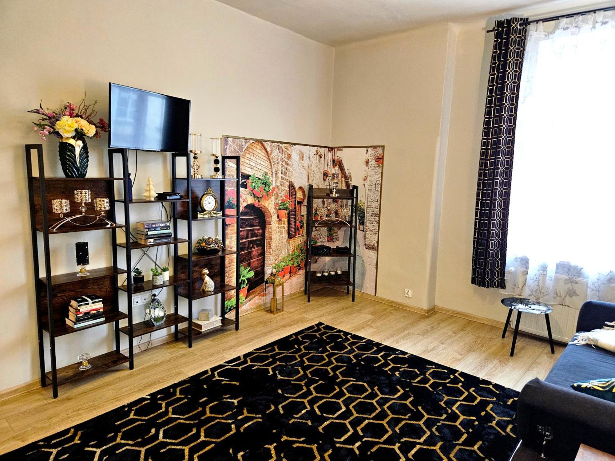 Sara -Mikolajska - Rynek - Netflix Hydromassage Apartment Krakow Exterior photo